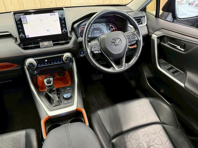 RAV4 アドベンチャー 純正ナビ/ツートンカラー/レーダークルーズコントロール/LEDヘッド/ブラインドスポットモニター/オートハイビーム/パワーウインドウ/オートエアコン/オートライト/電子サイドブレーキ/スマートキー(35枚目)