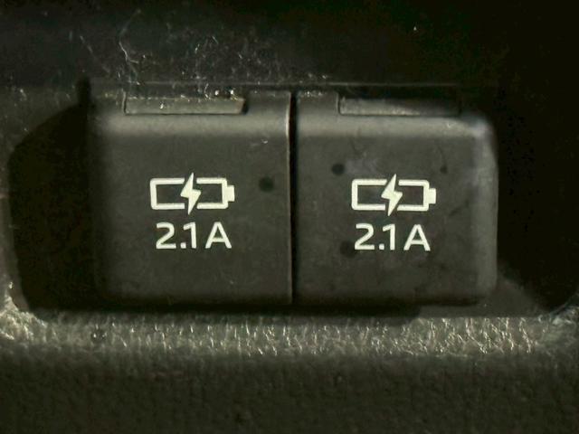 RAV4 アドベンチャー 純正ナビ/ツートンカラー/レーダークルーズコントロール/LEDヘッド/ブラインドスポットモニター/オートハイビーム/パワーウインドウ/オートエアコン/オートライト/電子サイドブレーキ/スマートキー(51枚目)