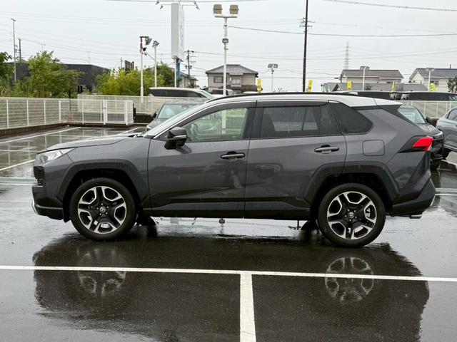 RAV4 アドベンチャー 純正ナビ/ツートンカラー/レーダークルーズコントロール/LEDヘッド/ブラインドスポットモニター/オートハイビーム/パワーウインドウ/オートエアコン/オートライト/電子サイドブレーキ/スマートキー(58枚目)