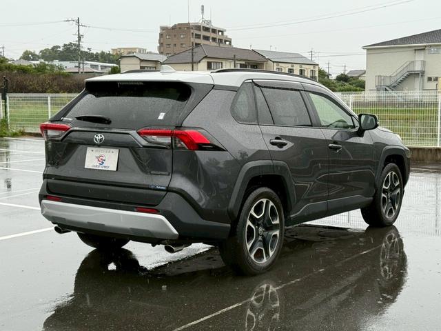 RAV4 アドベンチャー 純正ナビ/ツートンカラー/レーダークルーズコントロール/LEDヘッド/ブラインドスポットモニター/オートハイビーム/パワーウインドウ/オートエアコン/オートライト/電子サイドブレーキ/スマートキー(61枚目)