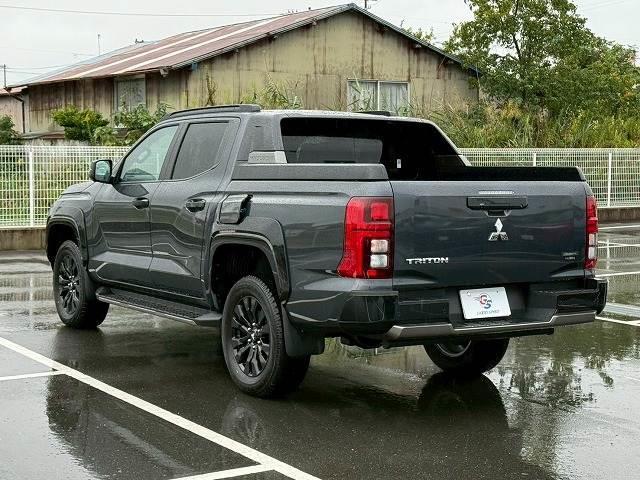 MITSUBISHI TRITON GSR