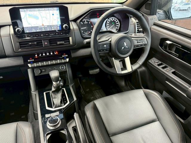 MITSUBISHI TRITON GSR