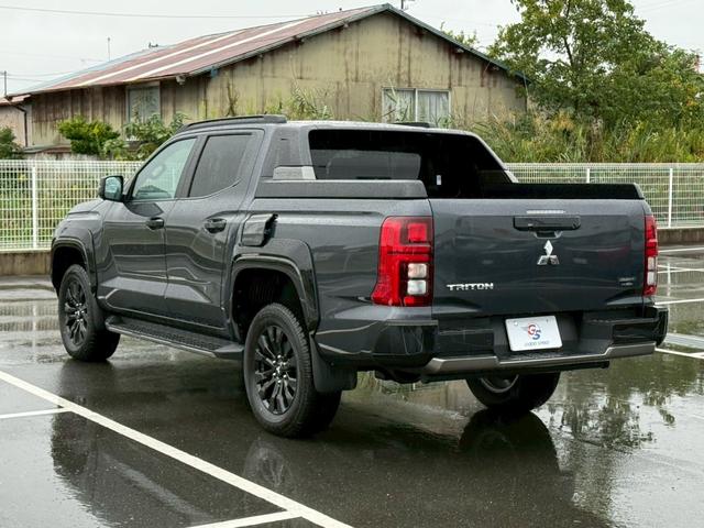 MITSUBISHI TRITON GSR