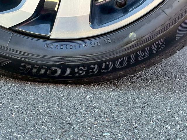 ライズ Ｚ　純正ナビ／全周囲カメラ／シートヒーター／衝突軽減ブレーキ／クリアランスソナー／ＬＥＤヘッド／ブラインドスポットモニター／アイドリングストップ／電子サイドブレーキ／オートエアコン／スマートキー／ＥＴＣ（29枚目）