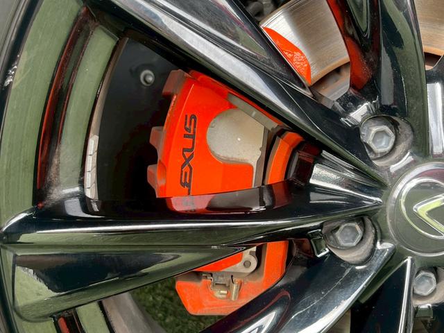 ＮＸ ＮＸ３５０ｈ　Ｆスポーツ　１４型ナビ／パノラマルーフ／全周囲カメラ／オレンジキャリパー／レッドレザー／デジタルインナーミラー／ＢＳＭ／ＨＵＤ／パワーバックドア／シートヒーター／シートクーラー／ステアリングヒーター／ＥＴＣ（30枚目）