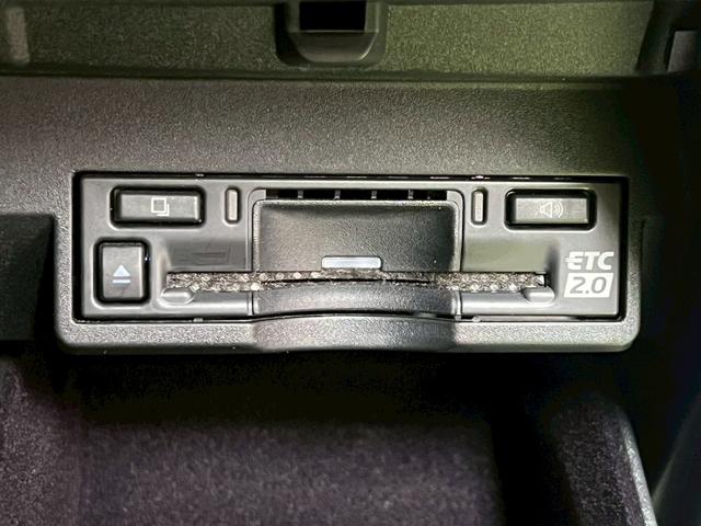 ＮＸ ＮＸ３５０ｈ　Ｆスポーツ　１４型ナビ／パノラマルーフ／全周囲カメラ／オレンジキャリパー／レッドレザー／デジタルインナーミラー／ＢＳＭ／ＨＵＤ／パワーバックドア／シートヒーター／シートクーラー／ステアリングヒーター／ＥＴＣ（63枚目）