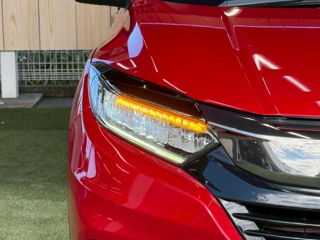 ヴェゼル ハイブリッドZ・ホンダセンシング 8型ナビ/レーダークルーズコントロール/シートヒーター/バックカメラ/衝突軽減ブレーキ/レーン逸脱警告/パドルシフト/LEDヘッド/オートエアコン/オートライト/スマートキー/ETC/パワーウインドウ(23枚目)