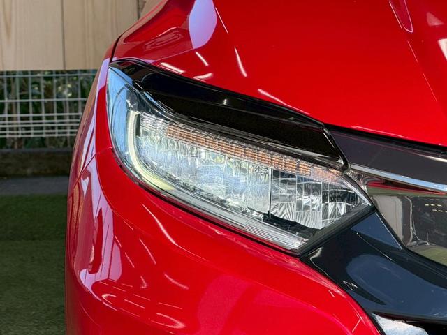 ヴェゼル ハイブリッドZ・ホンダセンシング 8型ナビ/レーダークルーズコントロール/シートヒーター/バックカメラ/衝突軽減ブレーキ/レーン逸脱警告/パドルシフト/LEDヘッド/オートエアコン/オートライト/スマートキー/ETC/パワーウインドウ(26枚目)