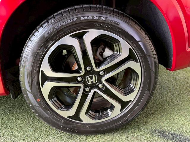 ヴェゼル ハイブリッドZ・ホンダセンシング 8型ナビ/レーダークルーズコントロール/シートヒーター/バックカメラ/衝突軽減ブレーキ/レーン逸脱警告/パドルシフト/LEDヘッド/オートエアコン/オートライト/スマートキー/ETC/パワーウインドウ(52枚目)