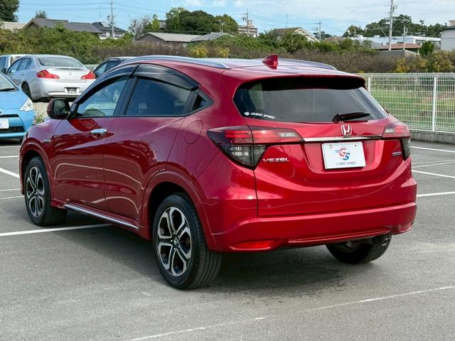 ヴェゼル ハイブリッドZ・ホンダセンシング 8型ナビ/レーダークルーズコントロール/シートヒーター/バックカメラ/衝突軽減ブレーキ/レーン逸脱警告/パドルシフト/LEDヘッド/オートエアコン/オートライト/スマートキー/ETC/パワーウインドウ(58枚目)