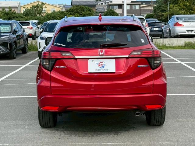 ヴェゼル ハイブリッドZ・ホンダセンシング 8型ナビ/レーダークルーズコントロール/シートヒーター/バックカメラ/衝突軽減ブレーキ/レーン逸脱警告/パドルシフト/LEDヘッド/オートエアコン/オートライト/スマートキー/ETC/パワーウインドウ(60枚目)