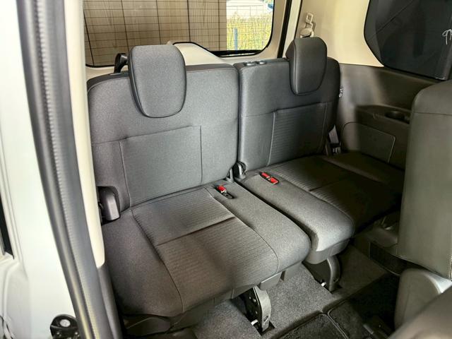 セレナ e-パワー ハイウェイスターV 12型ナビ/全周囲カメラ/プロパイロット/純正フロントプロテクターエアロ/両側電動スライドドア/デジタルインナーミラー/シートヒーター/ステアリングヒーター/パーキングアシスト/LEDヘッド/ETC(32枚目)