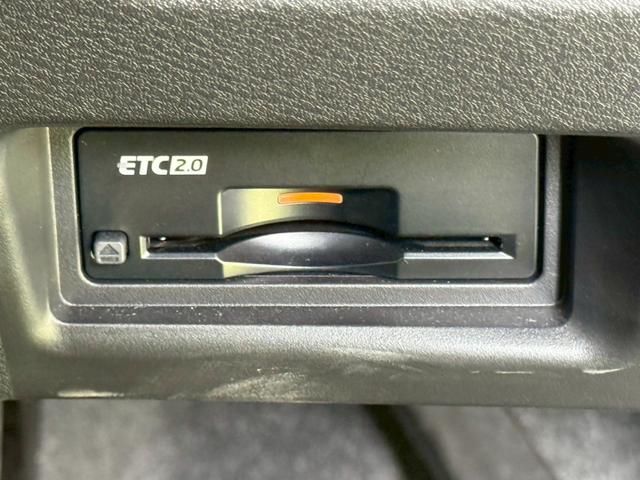 セレナ e-パワー ハイウェイスターV 12型ナビ/全周囲カメラ/プロパイロット/純正フロントプロテクターエアロ/両側電動スライドドア/デジタルインナーミラー/シートヒーター/ステアリングヒーター/パーキングアシスト/LEDヘッド/ETC(50枚目)