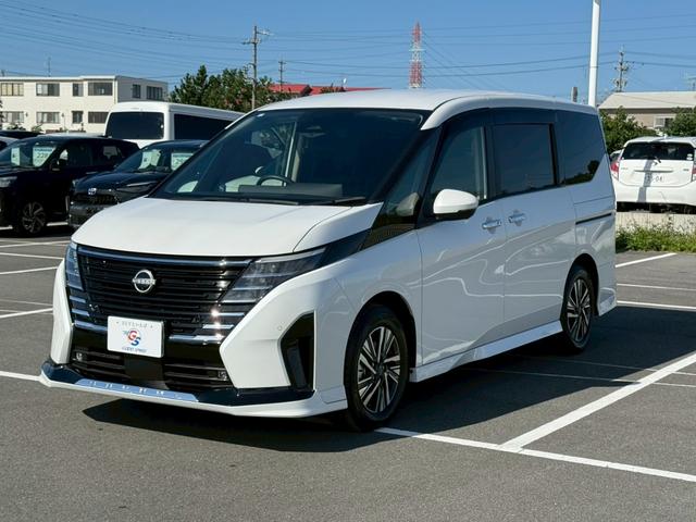 セレナ e-パワー ハイウェイスターV 12型ナビ/全周囲カメラ/プロパイロット/純正フロントプロテクターエアロ/両側電動スライドドア/デジタルインナーミラー/シートヒーター/ステアリングヒーター/パーキングアシスト/LEDヘッド/ETC(56枚目)