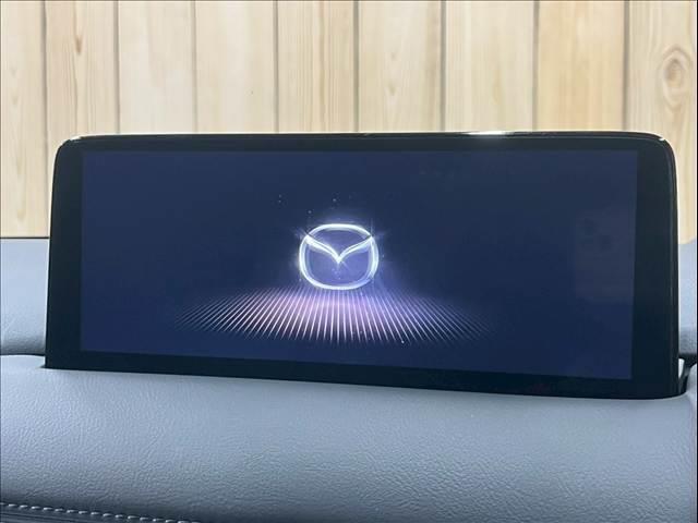 CX-5 XD ブラックトーンエディション 純正10型ナビ/全周囲カメラ/レーダークルーズコントロール/パワーバックドア/シートヒーター/ステアリングヒーター/クリアランスソナー/ヘッドアップディスプレイ/シートメモリー/ワイヤレス充電(3枚目)