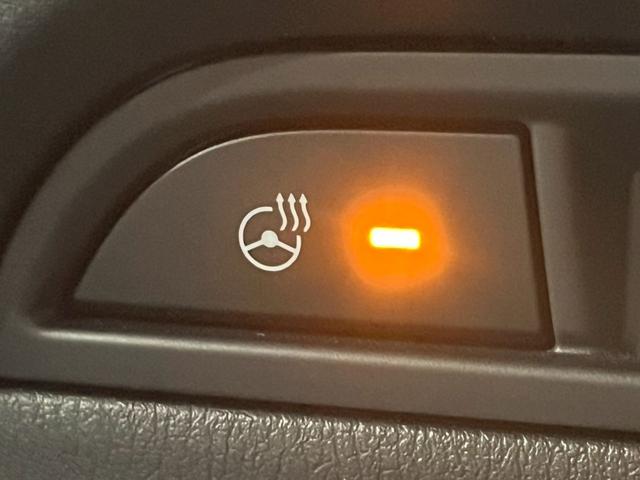 CX-5 XD ブラックトーンエディション 純正10型ナビ/全周囲カメラ/レーダークルーズコントロール/パワーバックドア/シートヒーター/ステアリングヒーター/クリアランスソナー/ヘッドアップディスプレイ/シートメモリー/ワイヤレス充電(44枚目)