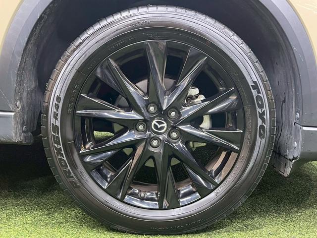 CX-5 XD ブラックトーンエディション 純正10型ナビ/全周囲カメラ/レーダークルーズコントロール/パワーバックドア/シートヒーター/ステアリングヒーター/クリアランスソナー/ヘッドアップディスプレイ/シートメモリー/ワイヤレス充電(76枚目)