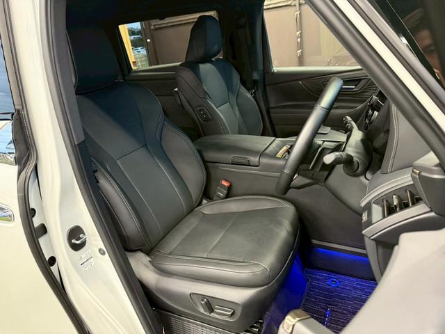 アルファードハイブリッド Z 14型ナビ/モデリスタエアロ/パワーバックドア/AC100V/レーダークルーズコントロール/全周囲カメラ/BSM/ワイヤレス充電/両側電動ドア/シートヒーター/シートクーラー/ステアリングヒーター(33枚目)