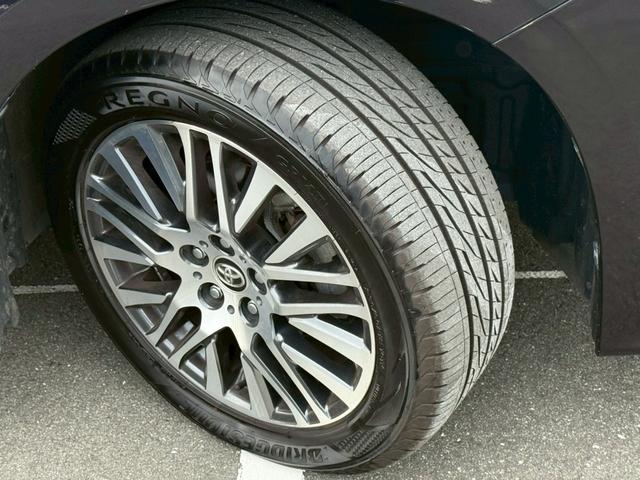 ヴェルファイア 3.5ZA Gエディション 9型ナビ/サンルーフ/フリップダウンモニター/パーキングアシスト/ステアリングヒーター/JBLサウンドシステム/パワーバックドア/シートメモリー/オートハイビーム/両側電動スライドドア/ETC(32枚目)