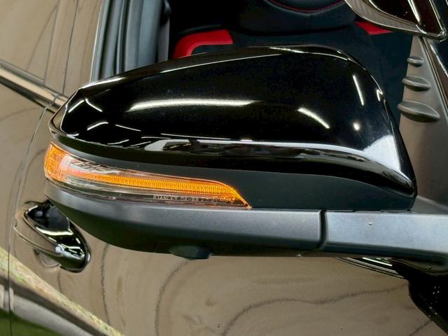 ハイラックス Ｚ　ＧＲスポーツ　８型ナビ／全周囲カメラ／トノカバー／ベッドライナー／レーダークルーズコントロール／ＧＲ専用キャリパー／クリアランスソナー／パワーシート／ヒッチメンバー／オートエアコン／／パドルシフト／スマートキー（25枚目）