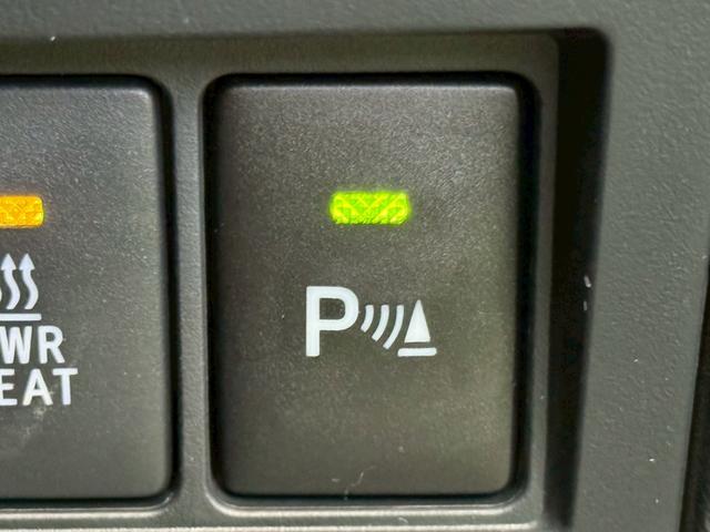 ハイラックス Ｚ　ＧＲスポーツ　８型ナビ／全周囲カメラ／トノカバー／ベッドライナー／レーダークルーズコントロール／ＧＲ専用キャリパー／クリアランスソナー／パワーシート／ヒッチメンバー／オートエアコン／／パドルシフト／スマートキー（59枚目）