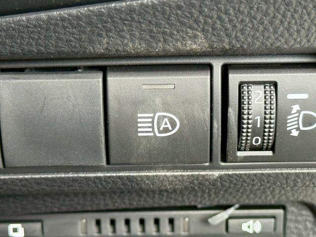 カローラクロス ハイブリッド Z 9型ナビ/シートヒーター/パワーバックドア/ブラインドスポットモニター/レーダークルーズコントロール/AppleCarPlay/オートハイビーム/ETC/オートエアコン/オートライト/パワーウインドウ(57枚目)