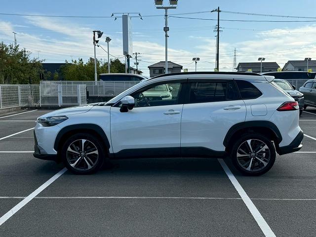 カローラクロス ハイブリッド Z 9型ナビ/シートヒーター/パワーバックドア/ブラインドスポットモニター/レーダークルーズコントロール/AppleCarPlay/オートハイビーム/ETC/オートエアコン/オートライト/パワーウインドウ(61枚目)