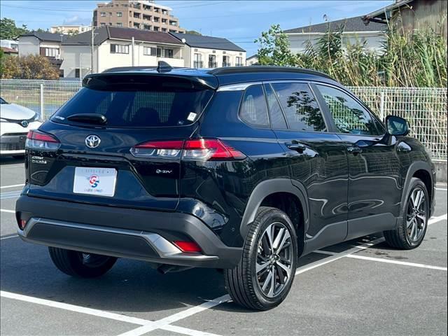 カローラクロス ハイブリッド Z 10型ナビ/全周囲カメラ/パノラマルーフ/パーキングアシスト/シートヒーター/パワーバックドア/ブラインドスポットモニター/オートハイビーム/パワーシート/レーダークルーズコントロール/ハーフレザー(17枚目)