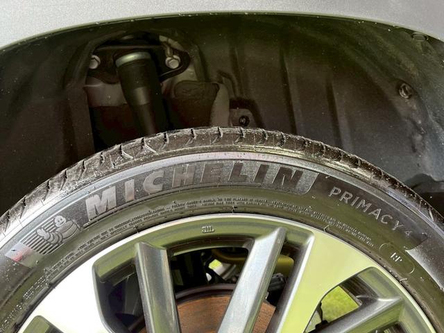 カローラクロス ハイブリッド Z 10型ナビ/全周囲カメラ/パノラマルーフ/パーキングアシスト/シートヒーター/パワーバックドア/ブラインドスポットモニター/オートハイビーム/パワーシート/レーダークルーズコントロール/ハーフレザー(30枚目)