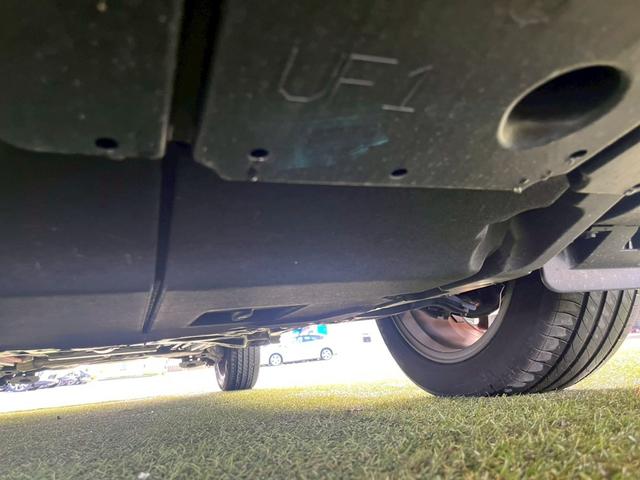 カローラクロス ハイブリッド Z 10型ナビ/全周囲カメラ/パノラマルーフ/パーキングアシスト/シートヒーター/パワーバックドア/ブラインドスポットモニター/オートハイビーム/パワーシート/レーダークルーズコントロール/ハーフレザー(73枚目)