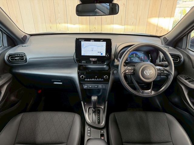 ヤリスクロス ハイブリッドＺ　ウルバーノ　純正８型ナビ／全周囲カメラ／シートヒーター／ステアリングヒーター／ブラインドスポットモニター／オートマチックハイビーム／レーダークルーズ／ＥＴＣ／オートライト／パワーシート／プッシュスタート（30枚目）