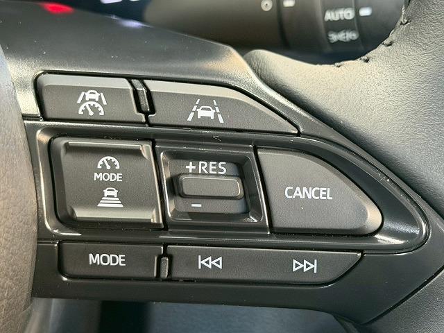 ヤリスクロス ハイブリッドＺ　ウルバーノ　純正８型ナビ／全周囲カメラ／シートヒーター／ステアリングヒーター／ブラインドスポットモニター／オートマチックハイビーム／レーダークルーズ／ＥＴＣ／オートライト／パワーシート／プッシュスタート（36枚目）