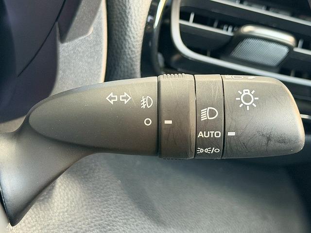 ヤリスクロス ハイブリッドＺ　ウルバーノ　純正８型ナビ／全周囲カメラ／シートヒーター／ステアリングヒーター／ブラインドスポットモニター／オートマチックハイビーム／レーダークルーズ／ＥＴＣ／オートライト／パワーシート／プッシュスタート（38枚目）