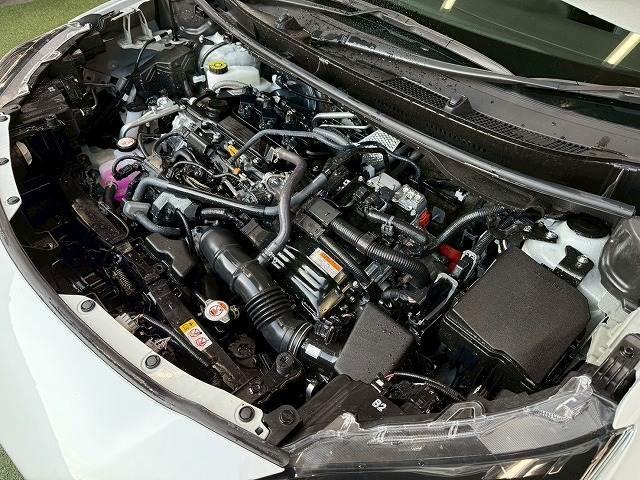 ヤリスクロス ハイブリッドＺ　ウルバーノ　純正８型ナビ／全周囲カメラ／シートヒーター／ステアリングヒーター／ブラインドスポットモニター／オートマチックハイビーム／レーダークルーズ／ＥＴＣ／オートライト／パワーシート／プッシュスタート（18枚目）