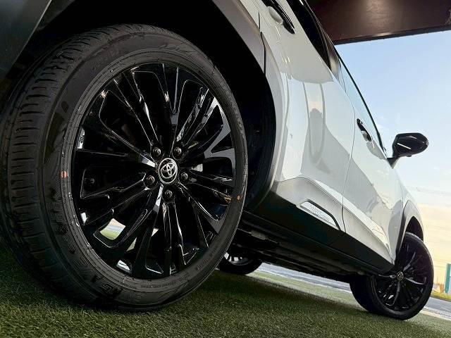 ヤリスクロス ハイブリッドＺ　ウルバーノ　純正８型ナビ／全周囲カメラ／シートヒーター／ステアリングヒーター／ブラインドスポットモニター／オートマチックハイビーム／レーダークルーズ／ＥＴＣ／オートライト／パワーシート／プッシュスタート（19枚目）