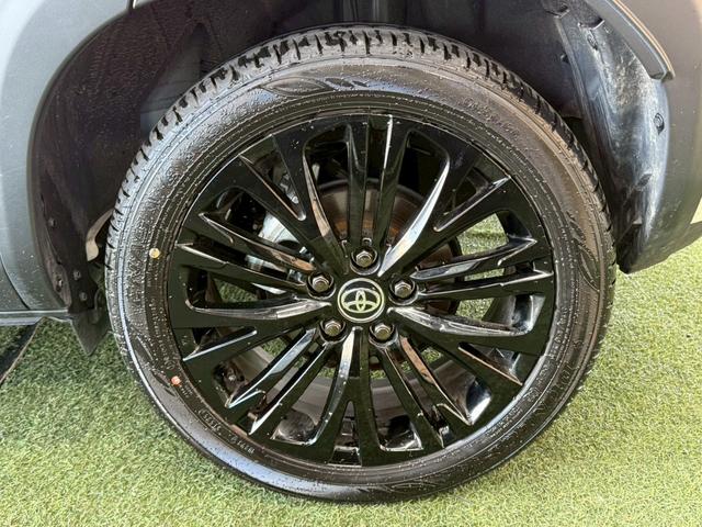 ヤリスクロス ハイブリッドＺ　ウルバーノ　純正８型ナビ／全周囲カメラ／シートヒーター／ステアリングヒーター／ブラインドスポットモニター／オートマチックハイビーム／レーダークルーズ／ＥＴＣ／オートライト／パワーシート／プッシュスタート（26枚目）