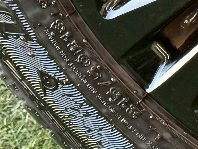 ヤリスクロス ハイブリッドＺ　ウルバーノ　純正８型ナビ／全周囲カメラ／シートヒーター／ステアリングヒーター／ブラインドスポットモニター／オートマチックハイビーム／レーダークルーズ／ＥＴＣ／オートライト／パワーシート／プッシュスタート（31枚目）