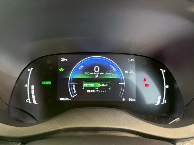 ヤリスクロス ハイブリッドＺ　ウルバーノ　純正８型ナビ／全周囲カメラ／シートヒーター／ステアリングヒーター／ブラインドスポットモニター／オートマチックハイビーム／レーダークルーズ／ＥＴＣ／オートライト／パワーシート／プッシュスタート（38枚目）