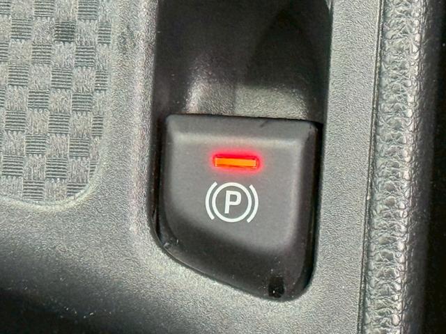 ヤリスクロス ハイブリッドＺ　ウルバーノ　純正８型ナビ／全周囲カメラ／シートヒーター／ステアリングヒーター／ブラインドスポットモニター／オートマチックハイビーム／レーダークルーズ／ＥＴＣ／オートライト／パワーシート／プッシュスタート（56枚目）