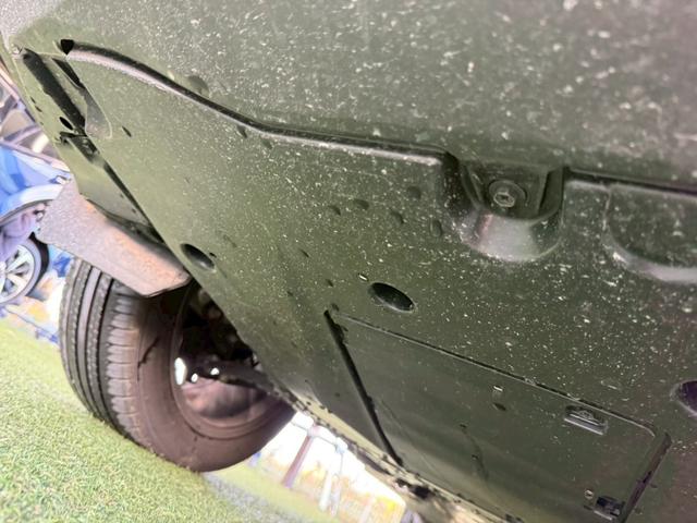 ヤリスクロス ハイブリッドＺ　ウルバーノ　純正８型ナビ／全周囲カメラ／シートヒーター／ステアリングヒーター／ブラインドスポットモニター／オートマチックハイビーム／レーダークルーズ／ＥＴＣ／オートライト／パワーシート／プッシュスタート（71枚目）