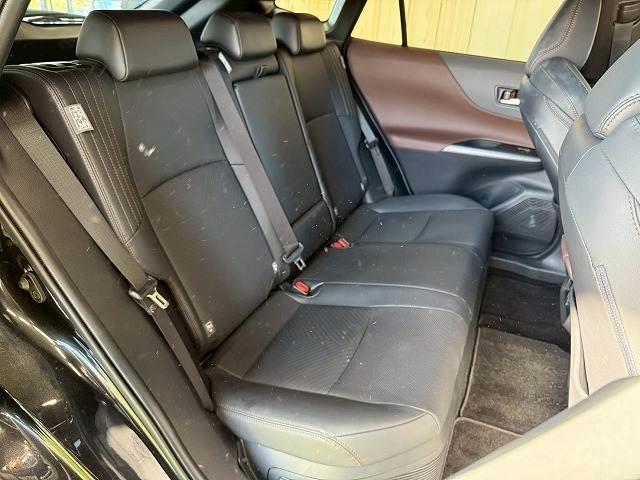 ハリアーハイブリッド Ｚ　レザーパッケージ　純正１２型ナビ／全周囲カメラ／デジタルインナーミラー／ＪＢＬスピーカー／ブラインドスポットモニター／シートメモリー／シートヒーター／シートクーラー／ステアリングヒーター／電動リアゲート／ＥＴＣ（6枚目）