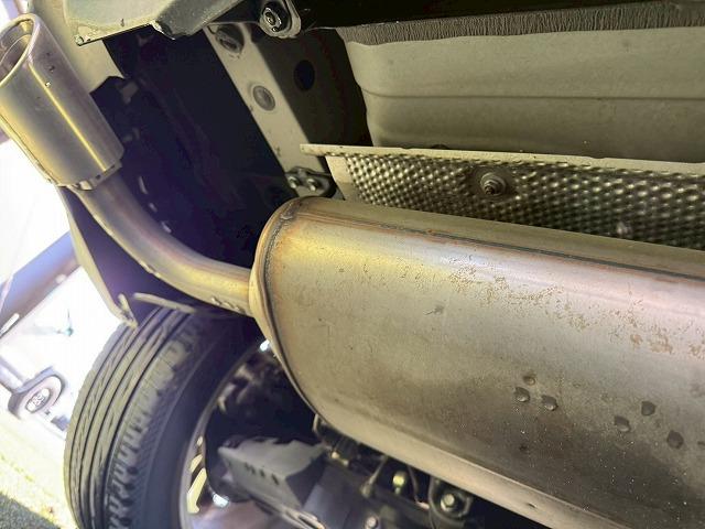 ハリアーハイブリッド Ｚ　レザーパッケージ　純正１２型ナビ／全周囲カメラ／デジタルインナーミラー／ＪＢＬスピーカー／ブラインドスポットモニター／シートメモリー／シートヒーター／シートクーラー／ステアリングヒーター／電動リアゲート／ＥＴＣ（72枚目）