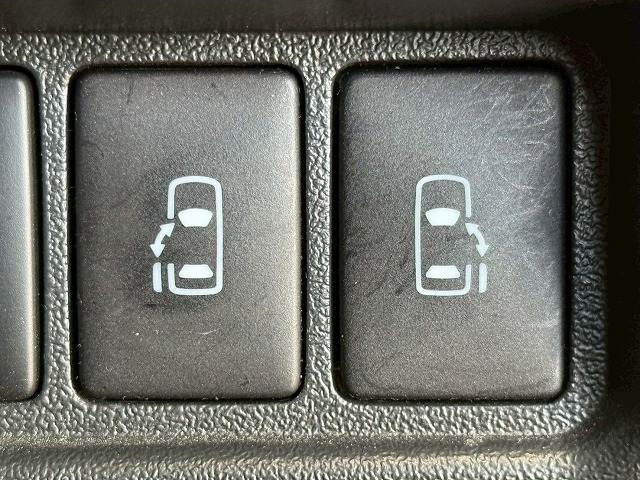 ハイエースバン スーパーＧＬ　ダークプライムＩＩ　全周囲カメラ／ＬＥＤヘッドライト／デジタルミラー／助手席エアバッック／衝突軽減ブレーキ／レーンキープアシスト／クリアランスソナー／ＡＣ１００Ｖ／両側パワースライドドア／オートエアコン／プッシュスタート（11枚目）