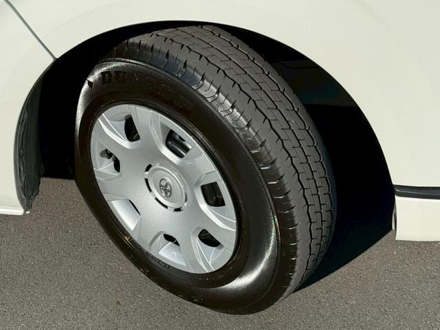 ハイエースバン スーパーＧＬ　ダークプライムＩＩ　全周囲カメラ／ＬＥＤヘッドライト／デジタルミラー／助手席エアバッック／衝突軽減ブレーキ／レーンキープアシスト／クリアランスソナー／ＡＣ１００Ｖ／両側パワースライドドア／オートエアコン／プッシュスタート（31枚目）