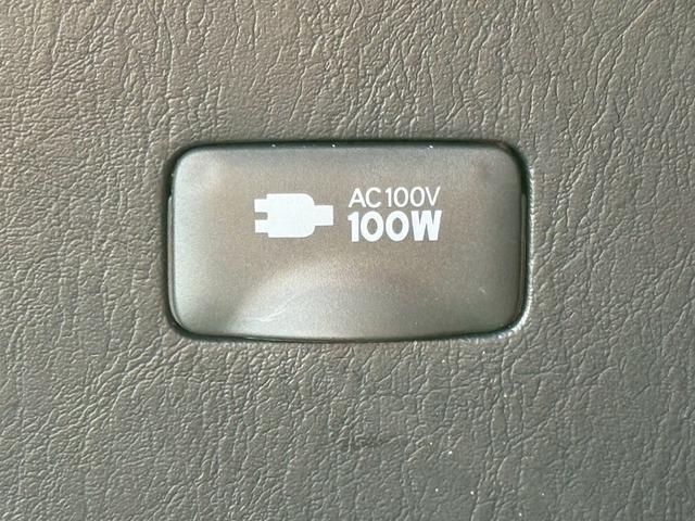 ハイエースバン スーパーＧＬ　ダークプライムＩＩ　全周囲カメラ／ＬＥＤヘッドライト／デジタルミラー／助手席エアバッック／衝突軽減ブレーキ／レーンキープアシスト／クリアランスソナー／ＡＣ１００Ｖ／両側パワースライドドア／オートエアコン／プッシュスタート（51枚目）