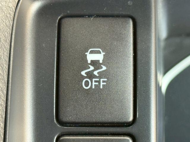 ハイエースバン スーパーＧＬ　ダークプライムＩＩ　全周囲カメラ／ＬＥＤヘッドライト／デジタルミラー／助手席エアバッック／衝突軽減ブレーキ／レーンキープアシスト／クリアランスソナー／ＡＣ１００Ｖ／両側パワースライドドア／オートエアコン／プッシュスタート（53枚目）