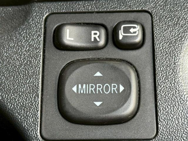 ハイエースバン スーパーＧＬ　ダークプライムＩＩ　全周囲カメラ／ＬＥＤヘッドライト／デジタルミラー／助手席エアバッック／衝突軽減ブレーキ／レーンキープアシスト／クリアランスソナー／ＡＣ１００Ｖ／両側パワースライドドア／オートエアコン／プッシュスタート（54枚目）