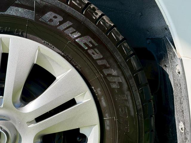 キャラバン ロンググランドプレミアムＧＸ　純正ナビ／全周囲カメラ／片側電動スライドドア／デジタルインナーミラー／ハーフレザーシート／オートエアコン／オートライト／ＥＴＣ／パワーウインドウ／横滑り防止／電動格納ミラー／リアクーラー（16枚目）