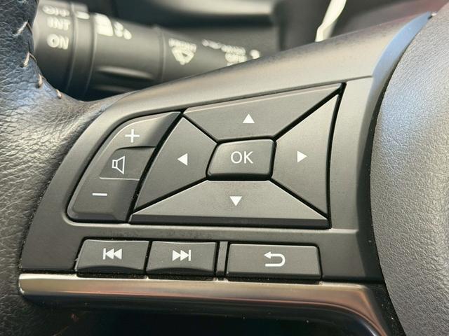 キャラバン ロンググランドプレミアムＧＸ　純正ナビ／全周囲カメラ／片側電動スライドドア／デジタルインナーミラー／ハーフレザーシート／オートエアコン／オートライト／ＥＴＣ／パワーウインドウ／横滑り防止／電動格納ミラー／リアクーラー（41枚目）