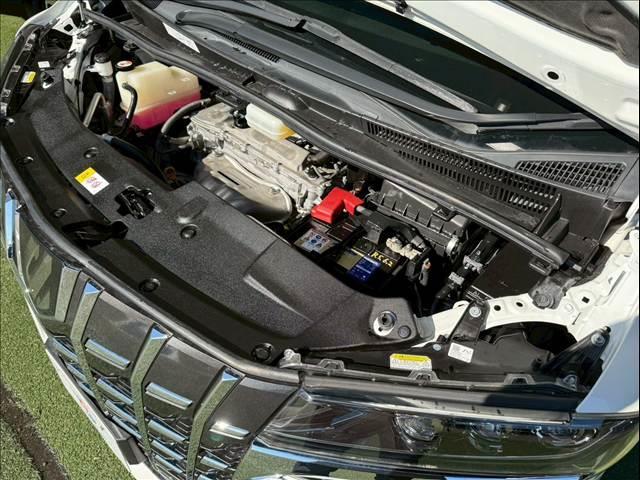 アルファード 2.5S Cパッケージ 純正ナビ/サンルーフ/フリップダウンモニター/デジタルインナーミラー/パワーバックドア/シートクーラー/シートヒーター/ステアリングヒーター/BSM/レーダークルーズコントロール/CD/DVD(18枚目)